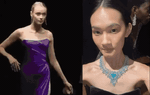 Thêm 1 người mẫu Việt được diễn chung với "huyền thoại" Naomi Campbell 
