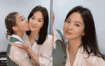 Song Hye Kyo cười rạng rỡ bên người bạn đặc biệt