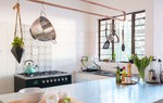 Biến đồ cũ thành những phụ kiện lưu trữ nhà bếp gọn gàng