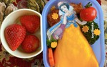 Lạc vào "xứ sở thần tiên" với những hộp cơm mẹ làm cho con gái