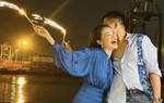 Ông xã Minh Hằng trò chuyện với thai nhi mỗi tối