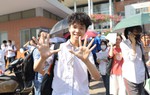 Sĩ tử phấn khởi kết thúc ngày thi đầu tiên vào lớp 10 ở Hà Nội
