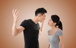 Chồng đập nồi cơm điện khi biết tôi đòi nợ bạn của anh