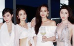 Quỳnh Nga, Quỳnh Kool gợi cảm dự tiệc sinh nhật Huyền Lizzie
