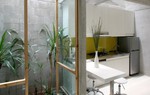 Nhà cấp 4 với nét đẹp từ cây cỏ phủ xanh bê tông, chi phí 353 triệu