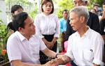 Vụ nổ súng ở Đắk Lắk: Phó Thủ tướng Trần Lưu Quang thăm, viếng, động viên gia đình các nạn nhân