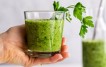 Detox thải độc da chỉ với 1 ly sinh tố màu xanh dễ làm