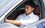 Run sợ mỗi khi ngồi trên xe ô tô của bạn trai