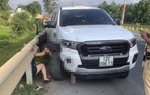 Lạng Sơn: Ô tô bán tải nổ lốp gây tai nạn liên hoàn, bé gái 13 tuổi tử vong thương tâm