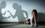 Dù giận đến mấy, cha mẹ cũng không nên nói 4 điều này trước mặt con