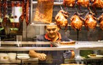 Bị tước sao Michelin, chỉ sau vài năm quán ăn bình dân đã mở rộng chi nhánh ra 8 quốc gia 