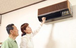 Cặp vợ chồng dùng điều hòa 45 năm vẫn chạy tốt và những món đồ gia dụng "nồi đồng cối đá" 