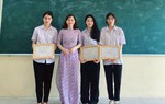 Thầy Hiệu trưởng nói gì về học sinh duy nhất được điểm 10 môn Văn tốt nghiệp THPT 2023?