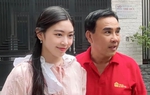 Con gái Quyền Linh qua ống kính của "người qua đường"
