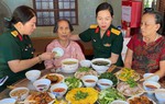 Ấm áp “Bữa cơm cùng Mẹ Việt Nam Anh hùng” ở Quảng Trị