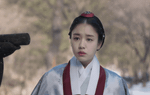 Ahn Eun Jin, nữ chính "Người mẹ tồi của tôi", mang vẻ đẹp buồn bã trong phim mới