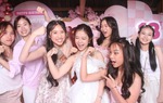 Jenny Huỳnh và hội bạn Gen Z nổi tiếng, học giỏi, có tài chính tốt
