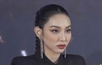 Thuỳ Tiên lên tiếng về hành động gỡ bỏ danh hiệu Hoa hậu Hoà Bình, làm rõ mâu thuẫn với ông Nawat
