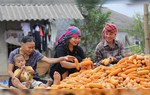 Nữ thạc sĩ 9x dân tộc Dao Tuyển truyền cảm hứng trên mạng xã hội