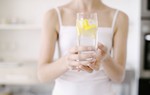 Giảm cân bằng phương pháp Water Fasting - nhịn ăn bằng nước tốt hay hại cho sức khỏe?