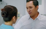 Làng trong phố: Hoài bị quản đốc đóng cửa phòng sàm sỡ