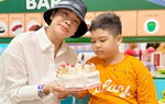 Nhật Kim Anh vui vẻ đón tuổi mới hậu tranh chấp nuôi con với chồng cũ 
