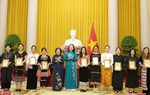 Tạo cơ hội học tập, theo đuổi ước mơ cho nữ sinh dân tộc thiểu số 