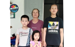 "Giá như em nghỉ học đi làm thuê thì mẹ sẽ đỡ khổ!"