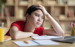 Sinh viên mới tốt nghiệp gây tranh cãi: "Cầm tấm bằng này có thể đòi hỏi lương 25 triệu/tháng"