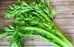 Loại rau bán đầy chợ Việt nhưng ít ai biết là 'thuốc' làm sạch thận, mỡ máu