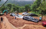 Sau vụ sạt lở Sóc Sơn: Hà Nội yêu cầu xử lý nghiêm loạt biệt thự, homestay ‘xẻ thịt’ đất rừng