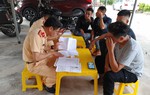 Đoàn xe mô tô phân khối lớn lao lên đường cao tốc, đâm bị thương một chiến sĩ CSGT