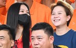 Doãn Hải My, Bảo Hân chiếm spotlight khi đến cổ vũ Đoàn Văn Hậu và CLB Công an Hà Nội 