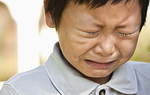 Hành vi của giáo viên ở trại hè gây tranh cãi: Đừng để "giáo dục giả tạo" khiến con cái tổn thương 