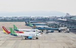 Đường bay Hà Nội - TPHCM “ế khách” dịp lễ 2/9