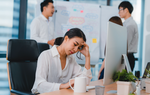 Người trẻ "chán cái cũ, sợ cái mới”