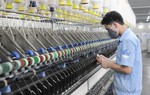 Một doanh nghiệp dệt may "ngược dòng" khi lãi quý 2 tăng gần 40%