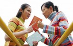 Đau đầu vì con gái và con dâu tối ngày gây sự với nhau
