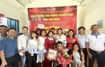Câu lạc bộ “Tiếng Anh Hạnh phúc” đánh dấu mốc trong hành trình đầy nghị lực của người đàn ông khuyết tật tại Đông Hưng, Thái Bình