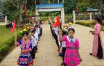 Học sinh cả nước tưng bừng vào năm học mới