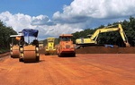 Thủ tướng yêu cầu đẩy nhanh tiến độ đầu tư xây dựng các dự án, công trình hạ tầng giao thông