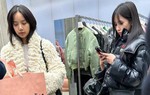 Tưởng là đối thủ "không đội trời chung", Lisa - Mina lại gây sốt khi đi shopping với nhau