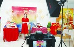 Sắm Tết qua livestream