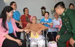 Hội LHPN Việt Nam mang “Tết yêu thương” đến với phụ nữ huyện biên giới Ea Súp