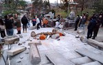 Số người thiệt mạng do động đất vẫn tăng, Nhật Bản hủy nhiều sự kiện quan trọng