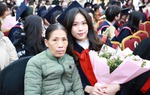 Hơn 300 sinh viên, học viên cao học Học viện Phụ nữ Việt Nam nhận bằng tốt nghiệp