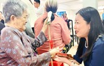 Tết ấm Xuân vui đến với phụ nữ, trẻ em Bình Dương