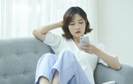 Nửa đêm, mẹ chồng cũ gọi điện, cầu xin tôi cứu con trai bà