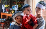 Xót xa 3 đứa trẻ mồ côi mẹ sau tai nạn giao thông, nương tựa vào bố tật nguyền: "Mất mẹ là mất mát quá lớn đối với cuộc đời cháu" 
