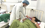 Đang trên đường về quê, thai phụ bất ngờ xuất huyết nguy kịch